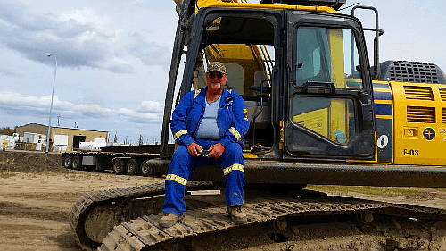 Working in the Oil Fields, Bill Walker had a lot of opportunity to operate construction equipment.